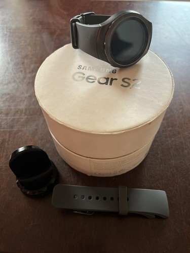 Samsung gear 42mm dark gray - samsung,
